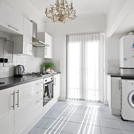 The Roost Group - Stylish Apartments Gravesend Room photo