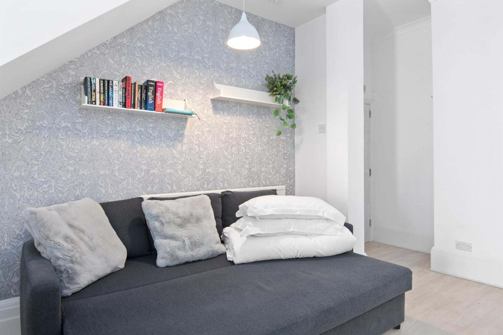 The Roost Group - Stylish Apartments Gravesend Room photo
