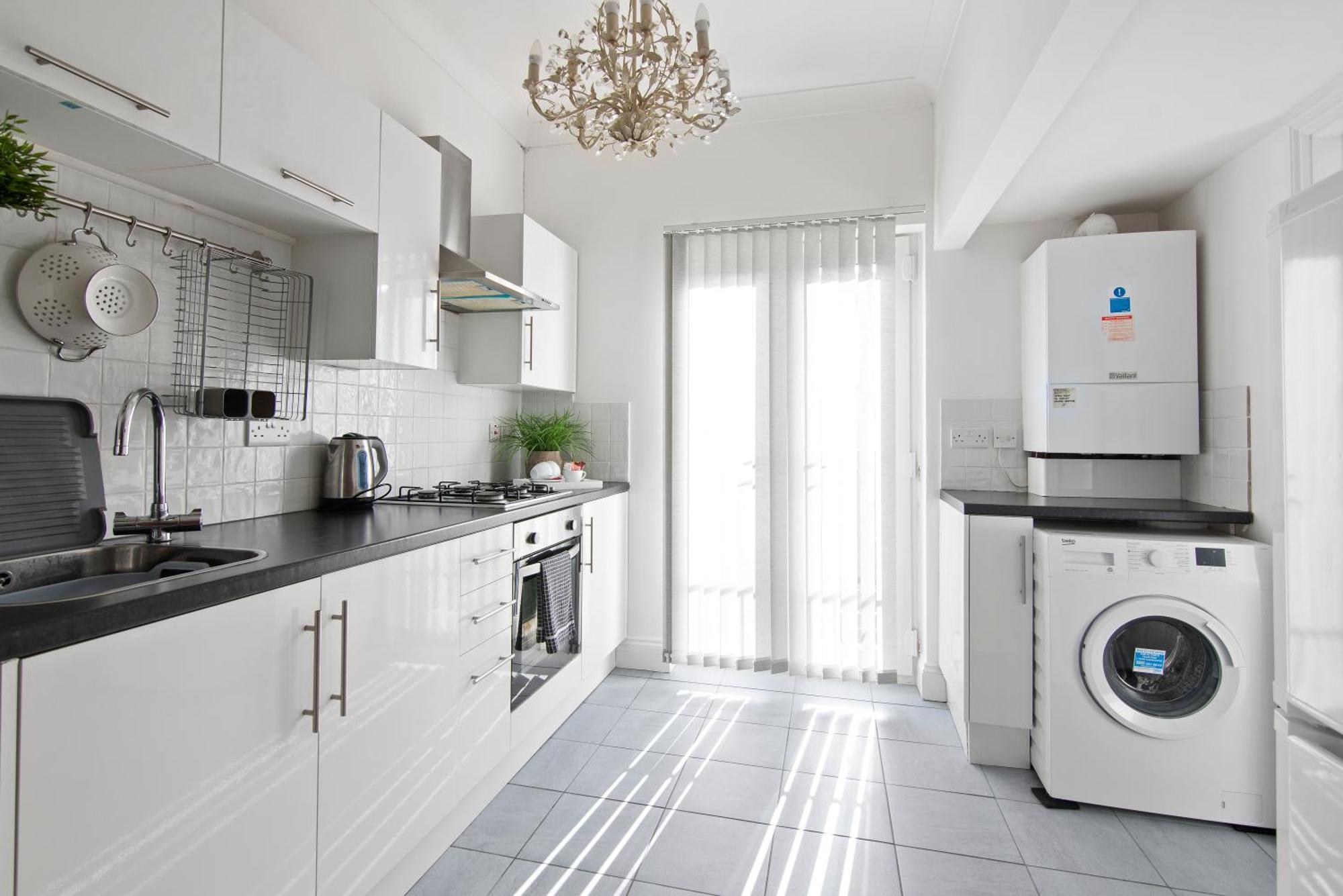 The Roost Group - Stylish Apartments Gravesend Room photo