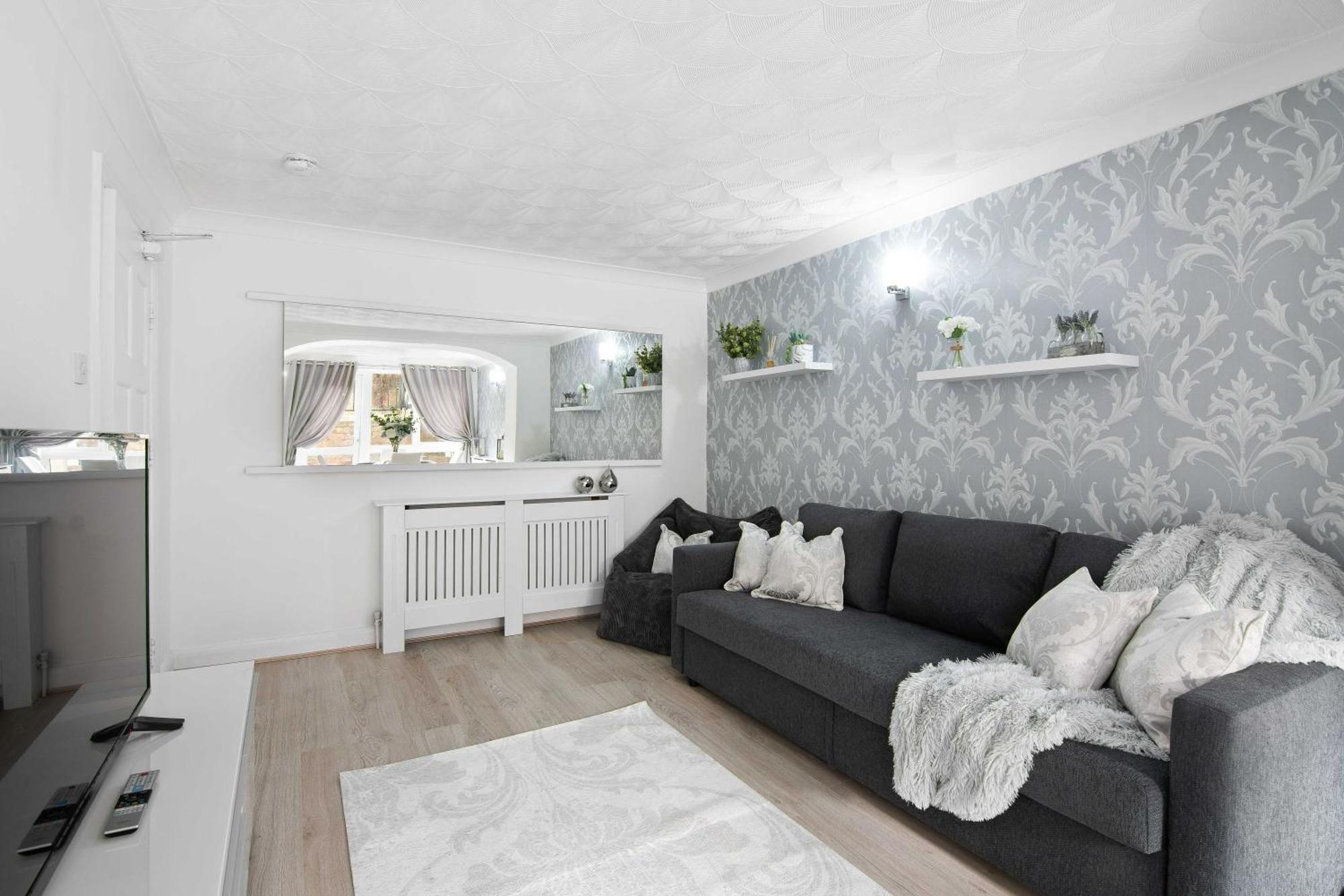 The Roost Group - Stylish Apartments Gravesend Room photo