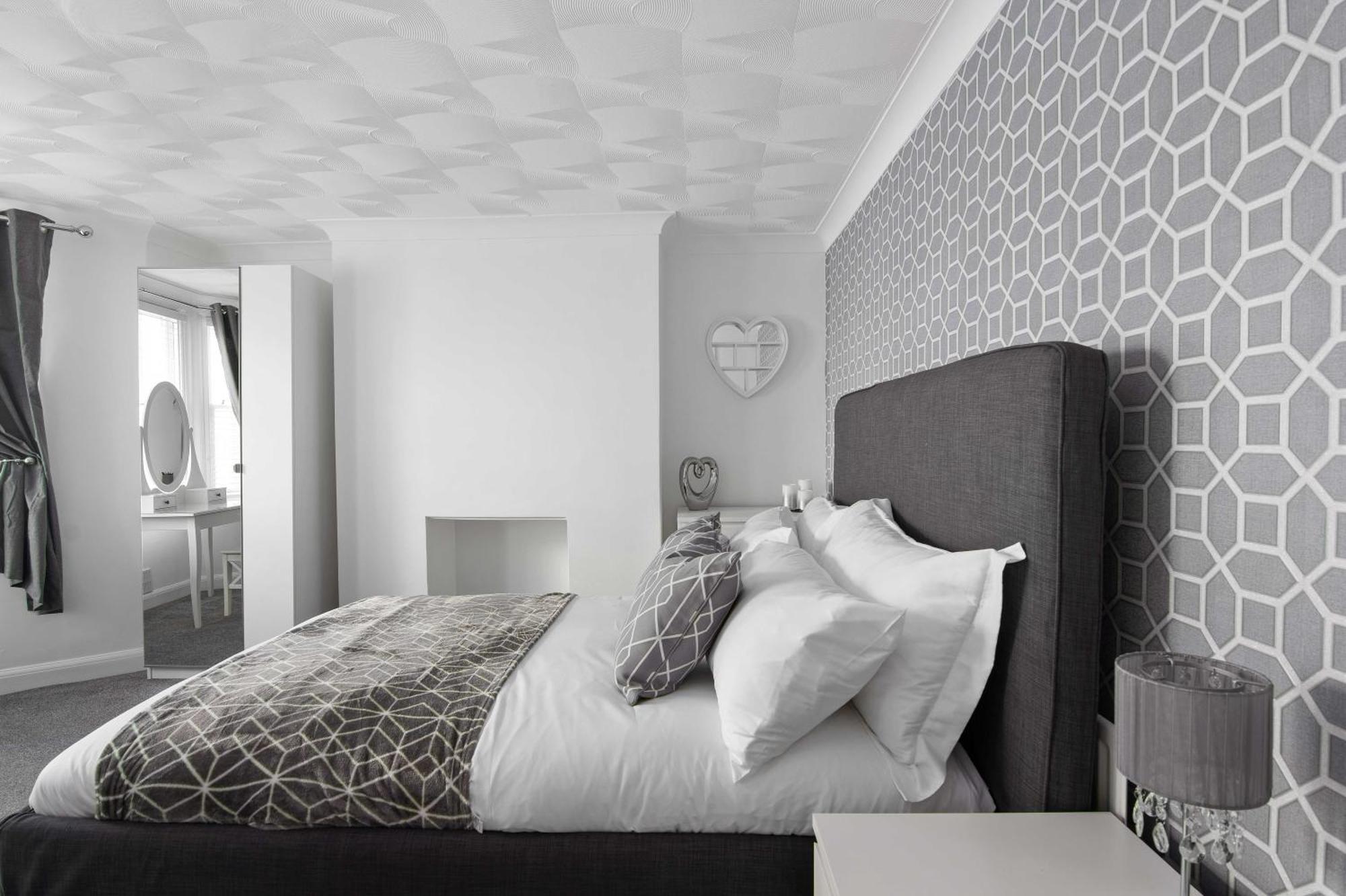 The Roost Group - Stylish Apartments Gravesend Room photo